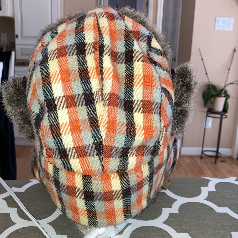 Winter Hat - Picture 7 of 9